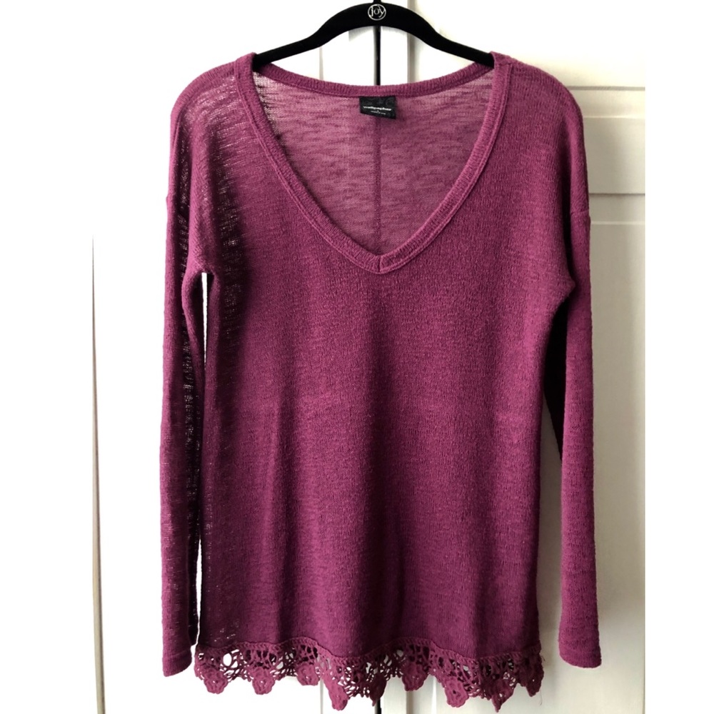 Wallpapher Sweater Size S